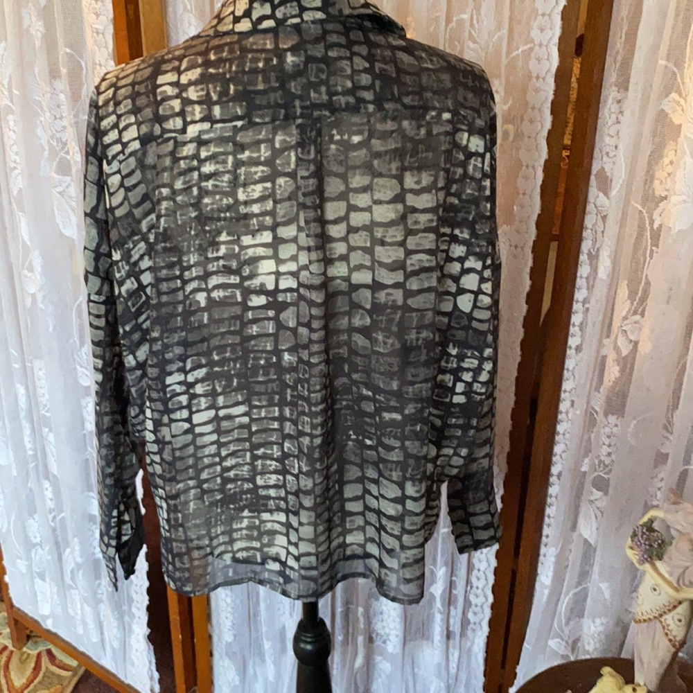 Wrap Top - Picture 3 of 3